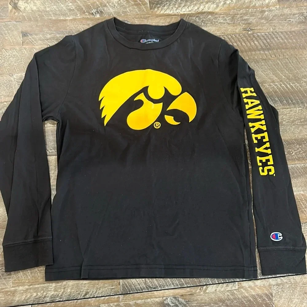 Champion Iowa Hawkeyes Long Sleeve Tee - Picture 1 of 4